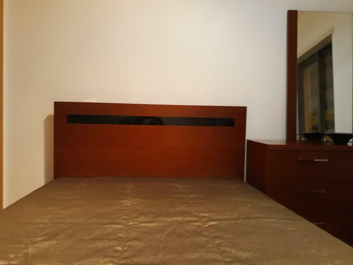 Parque Nacoes Apartment Lisbon